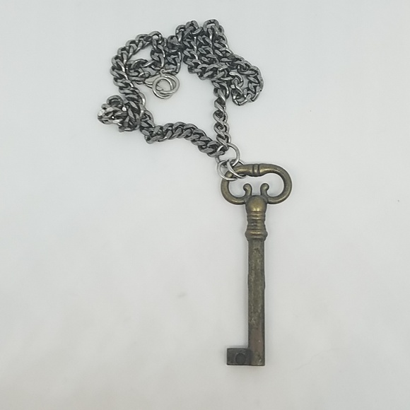 GASOLINE GLAMOUR Other - 3 inch fancy antique necklace silver chain new GASOLINE GLAMOUR Other - 3 inch fancy antique necklace silver chain new